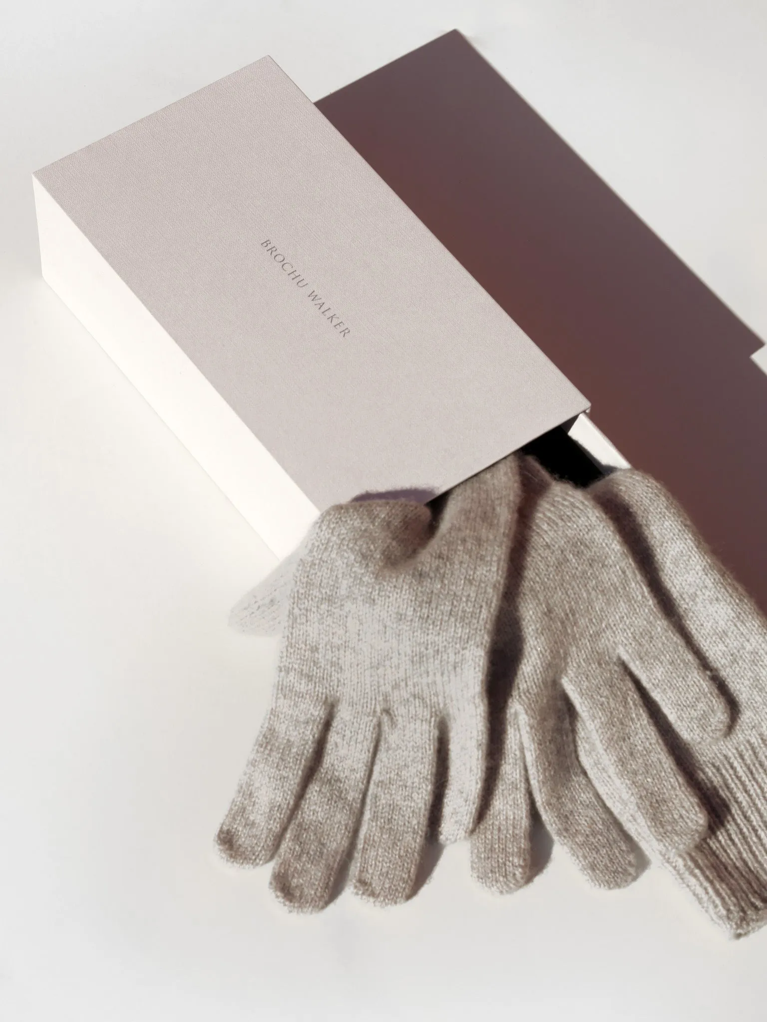 Cashmere Gloves - Luxurious, Soft, and Stylish Handwear