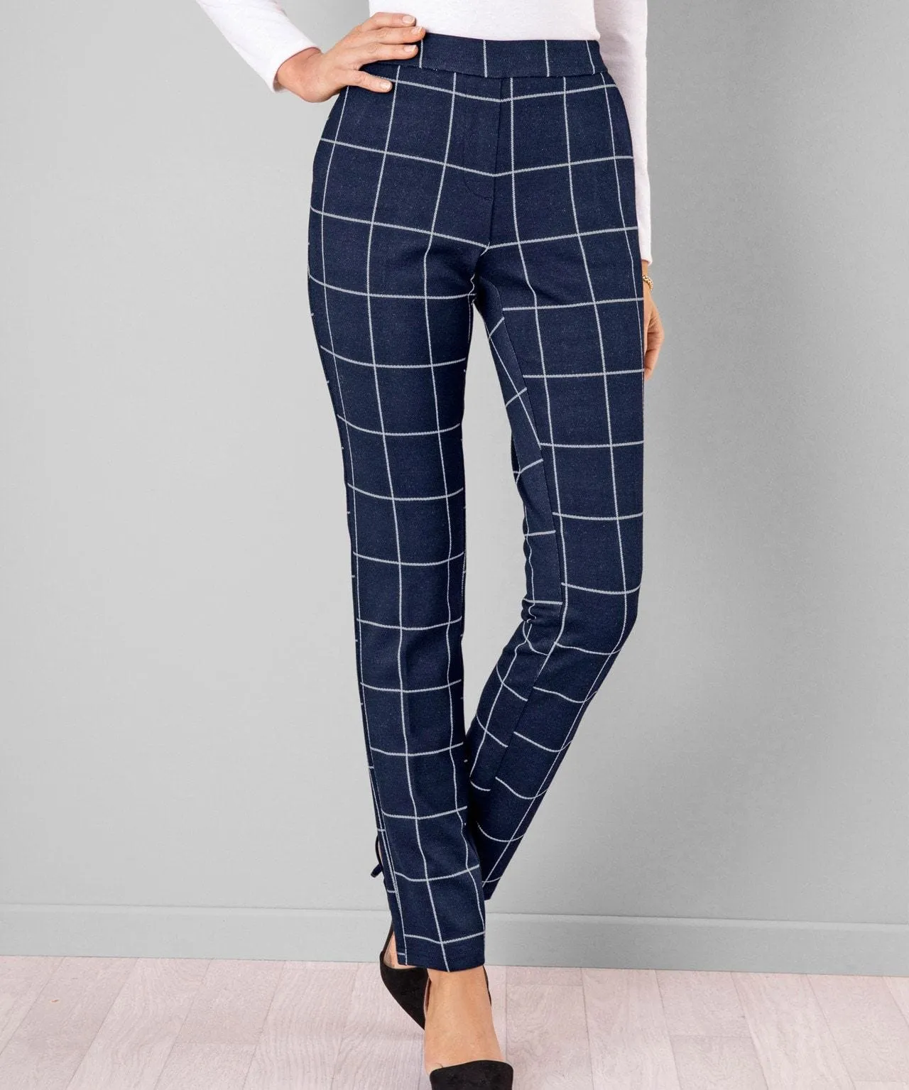 Checkered Pull-on Trousers