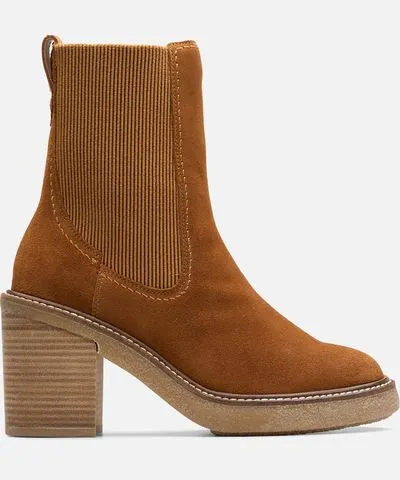 Clarks Cassiano Top Suede Chelsea Boots for Women