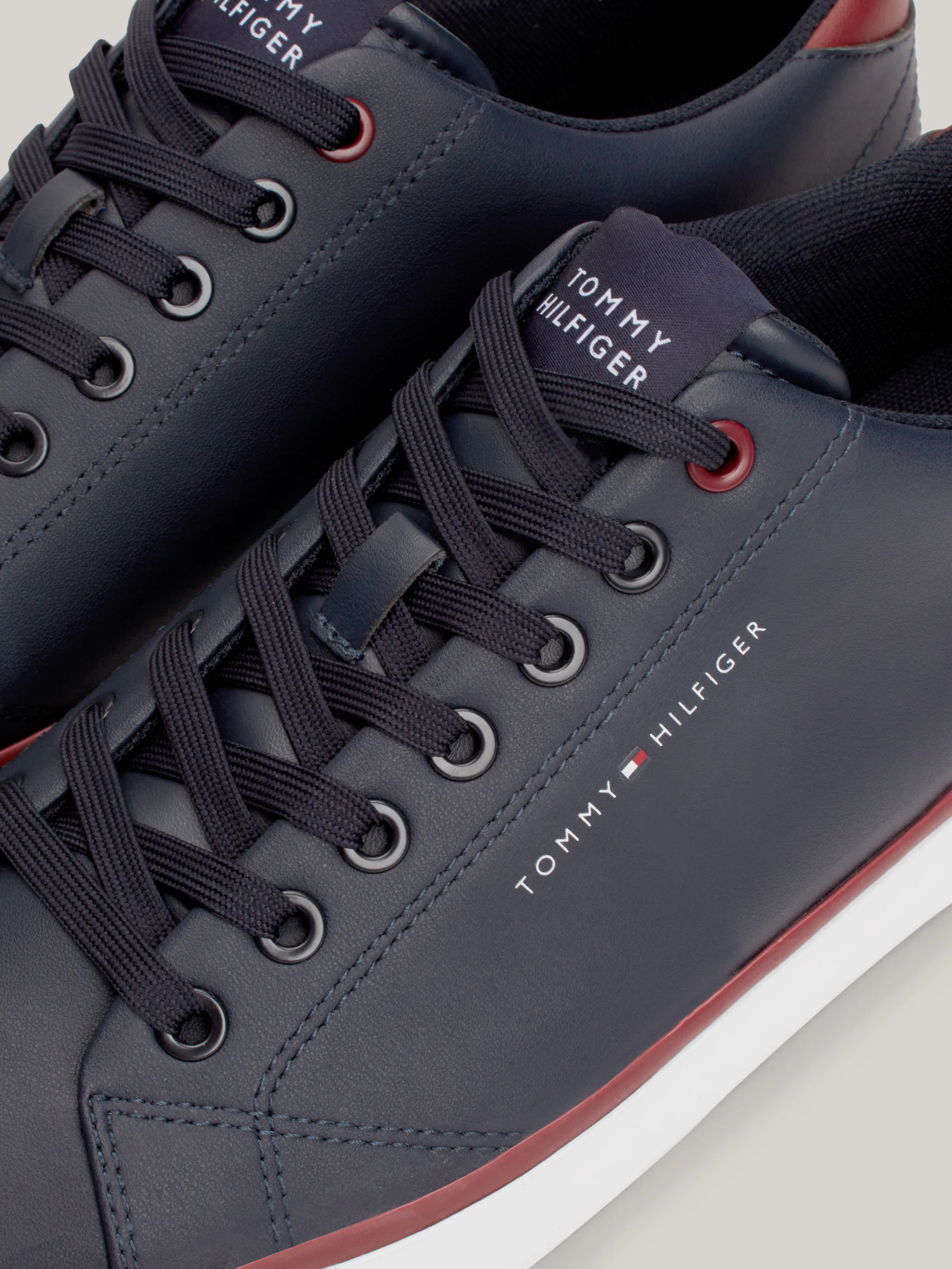 Tommy Hilfiger Core Low Leather Sneakers