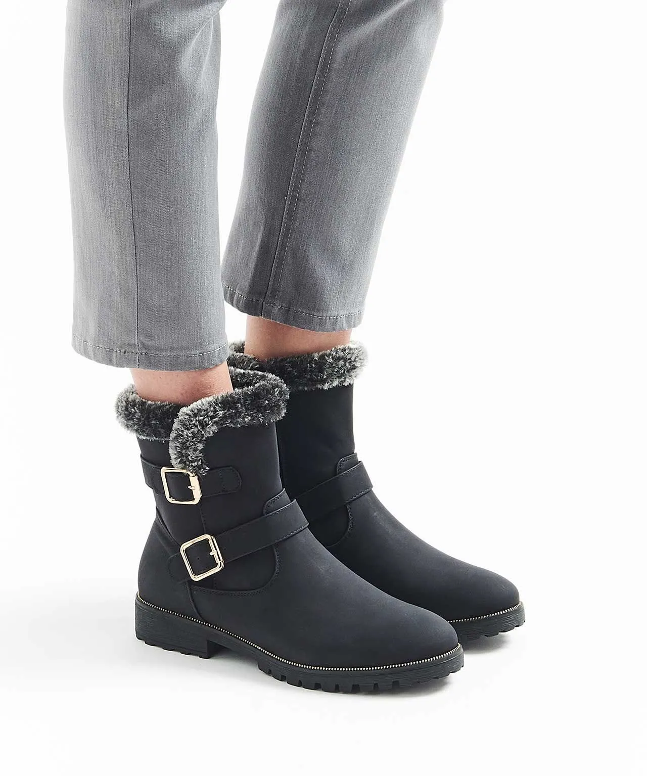 Cushion-walk Suede Boots