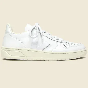 Extra White V-10 Sneaker