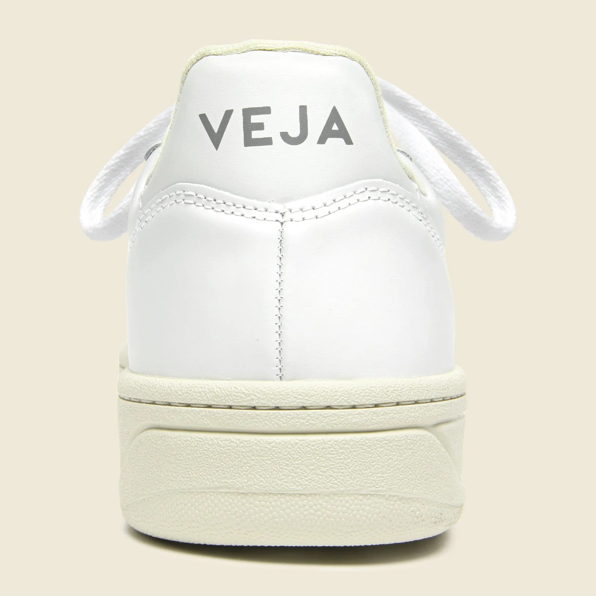 Extra White V-10 Sneaker