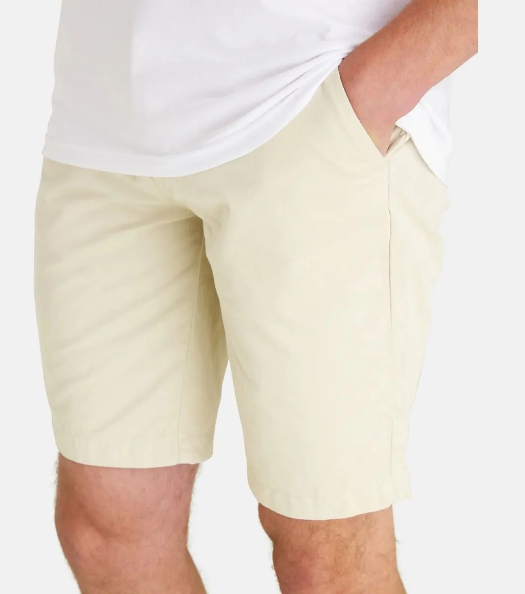 Anfield Core Chino Shorts Ecru by Lyle & Scott