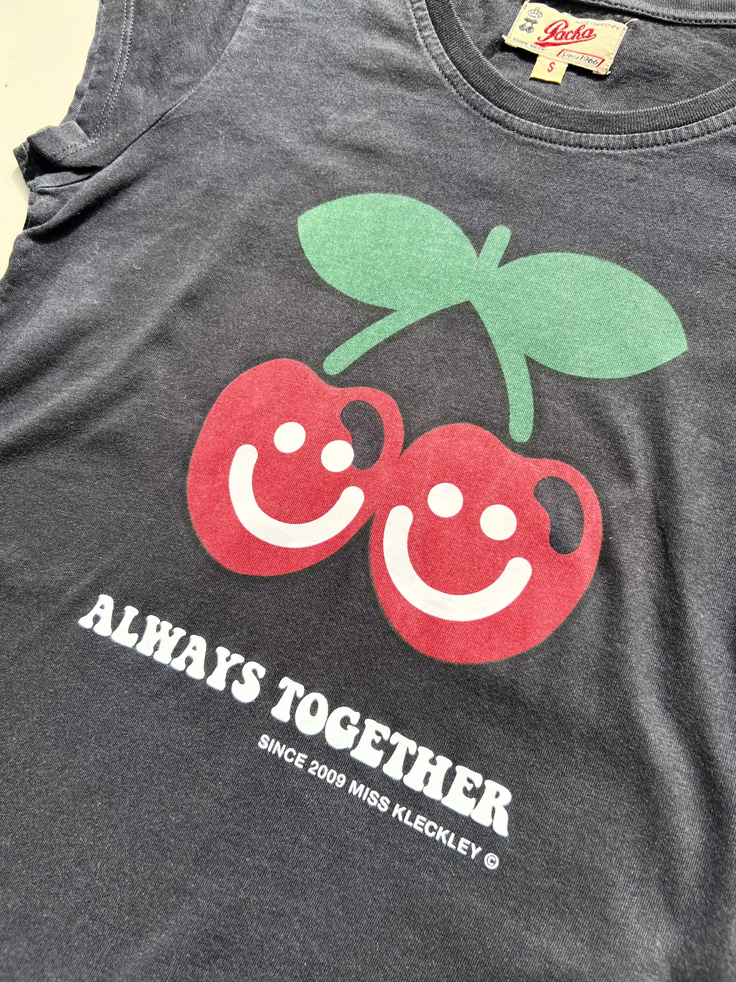 MISS KLECKLEY UPCYCLING PACHA T-shirt - ALWAYS TOGETHER