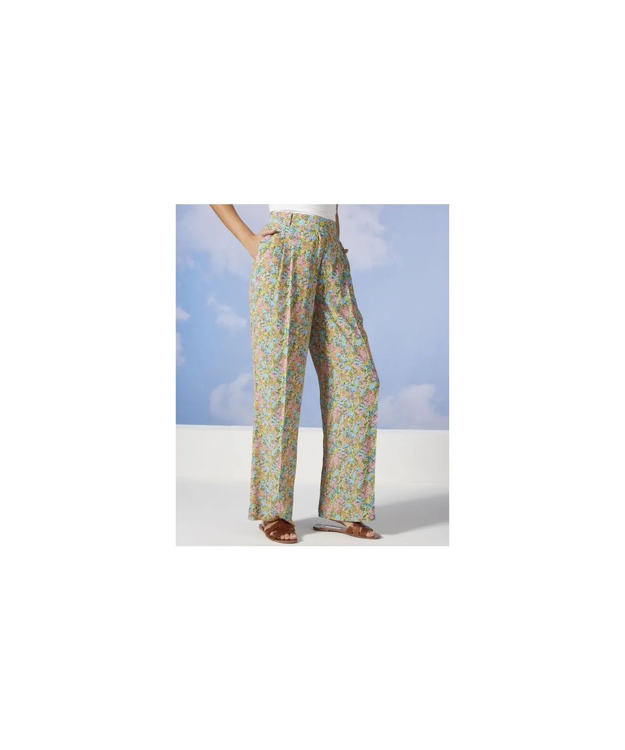 Printed Wide-Leg Trousers