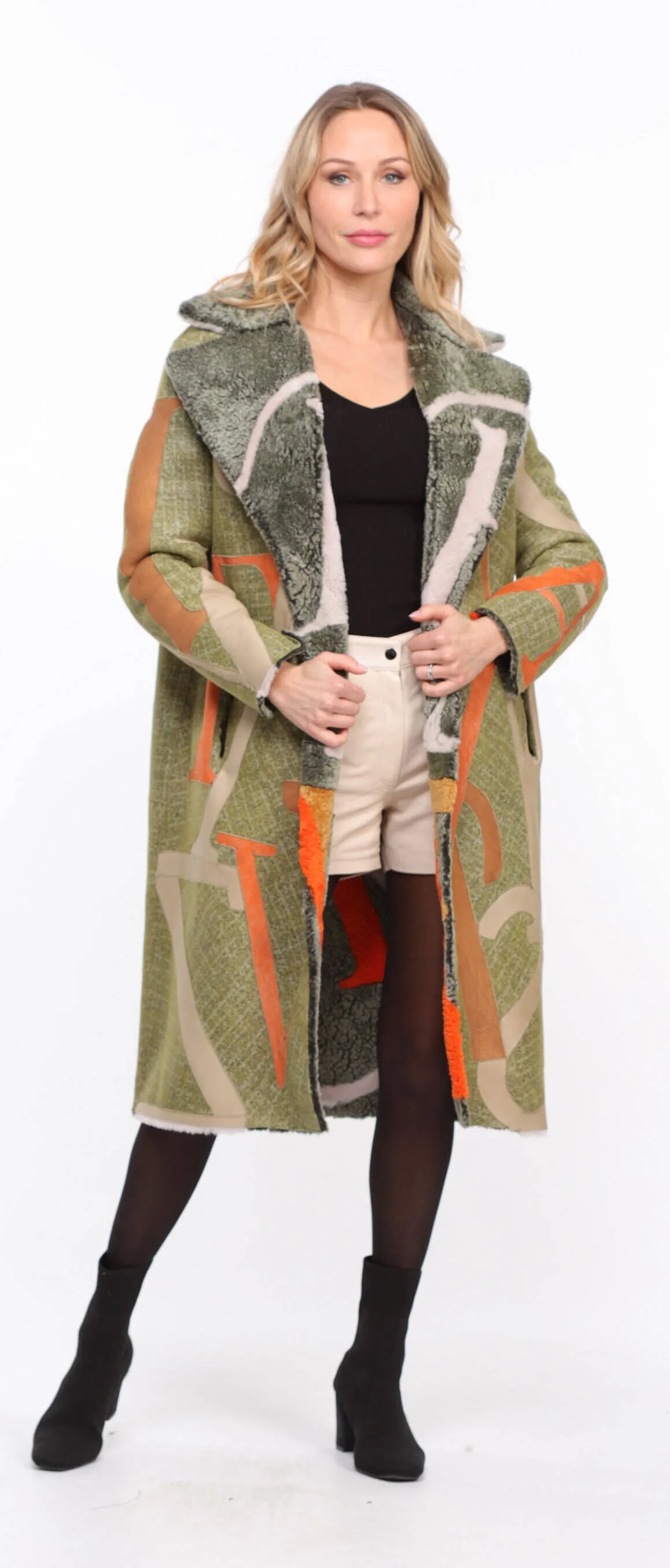 Reversible Shearling Coat - Women's Khaki Style