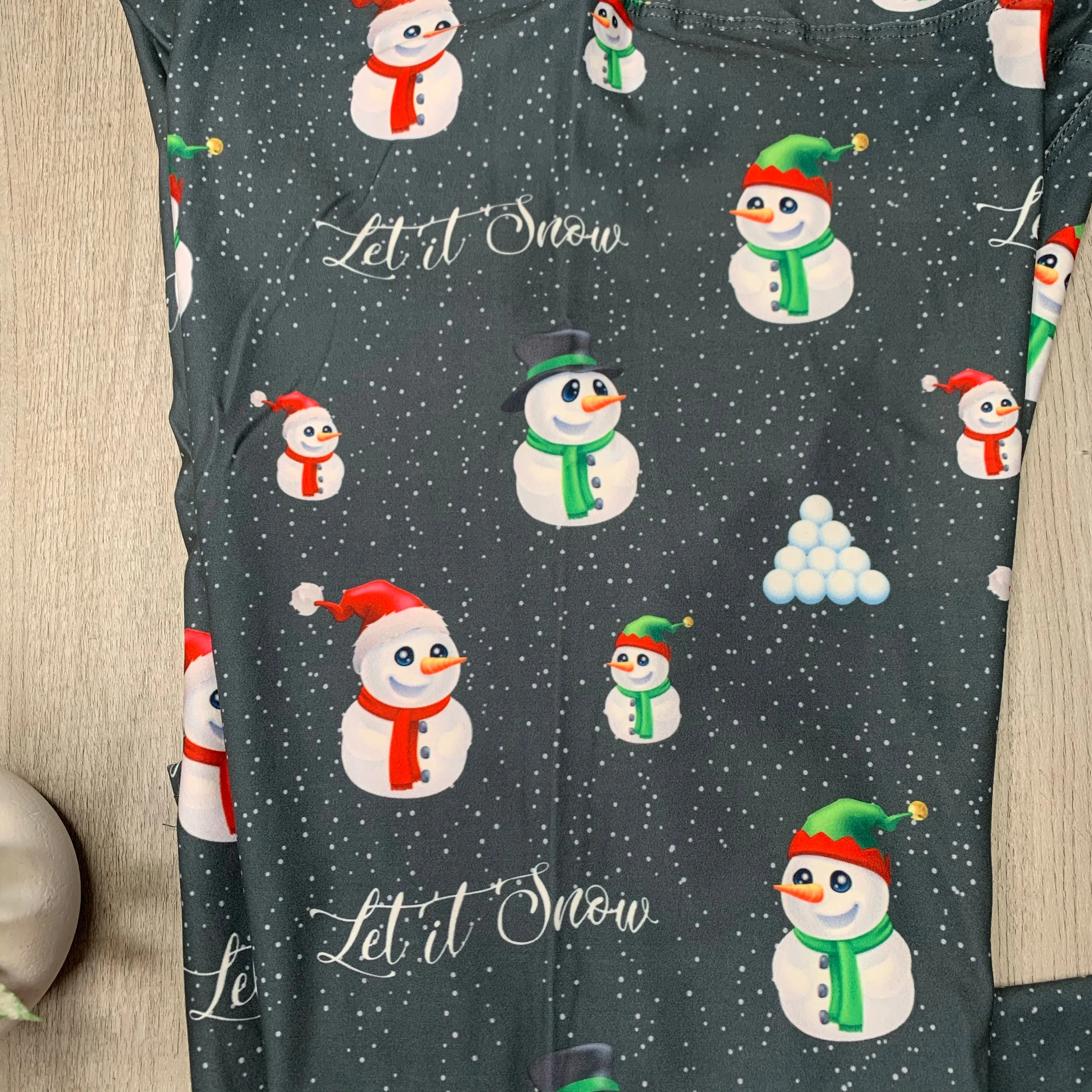 Soft Let It Snow Leggings