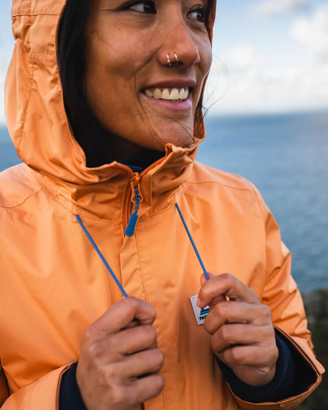 Water Resistant Recycled Jacket - Apricot