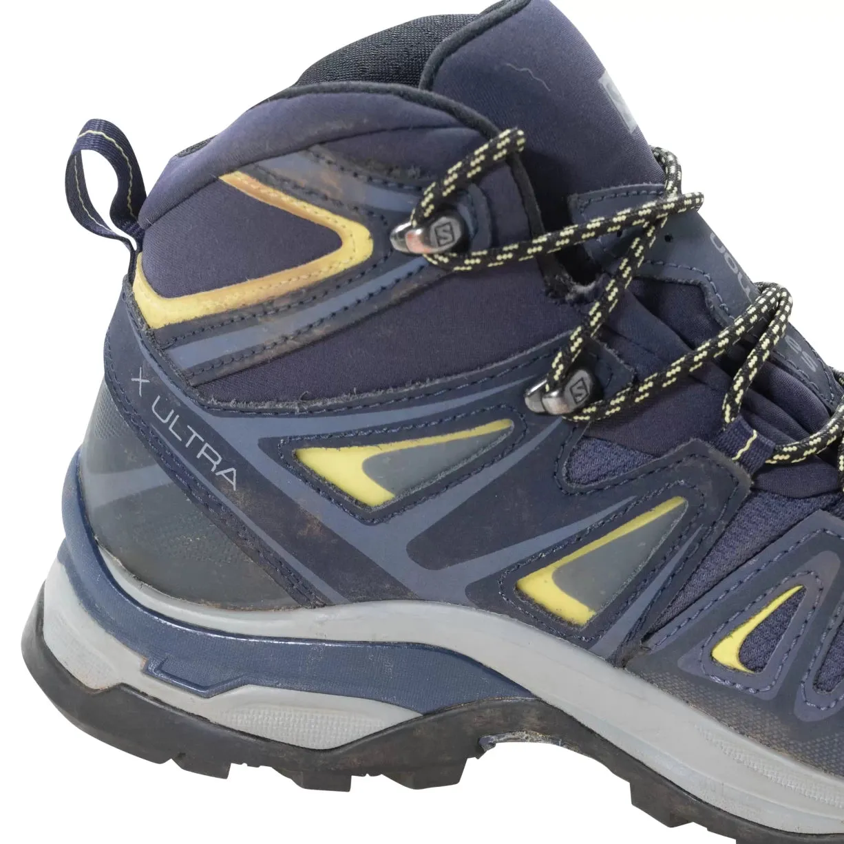 Women's Salomon X Ultra 3 Mid GTX Hiking Boots