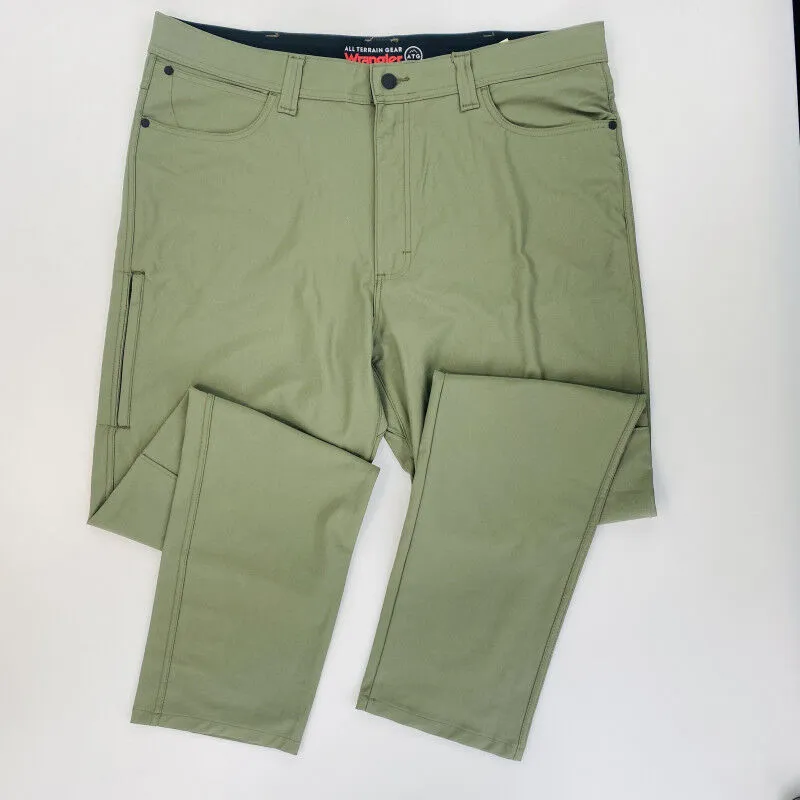 Wrangler Secondhand Hiking Pants for Men - Khaki - Size 52